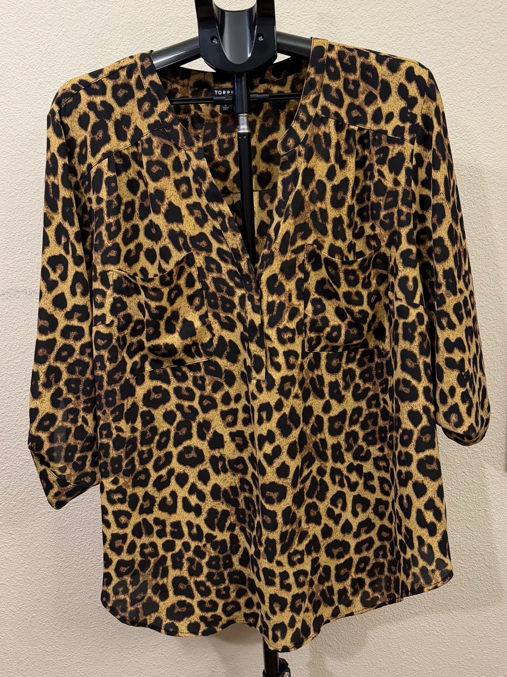 Torrid Leopard Print V Neck Blouse | Edgy Rocker Chic Indie Sleaze Mobwife  | 3